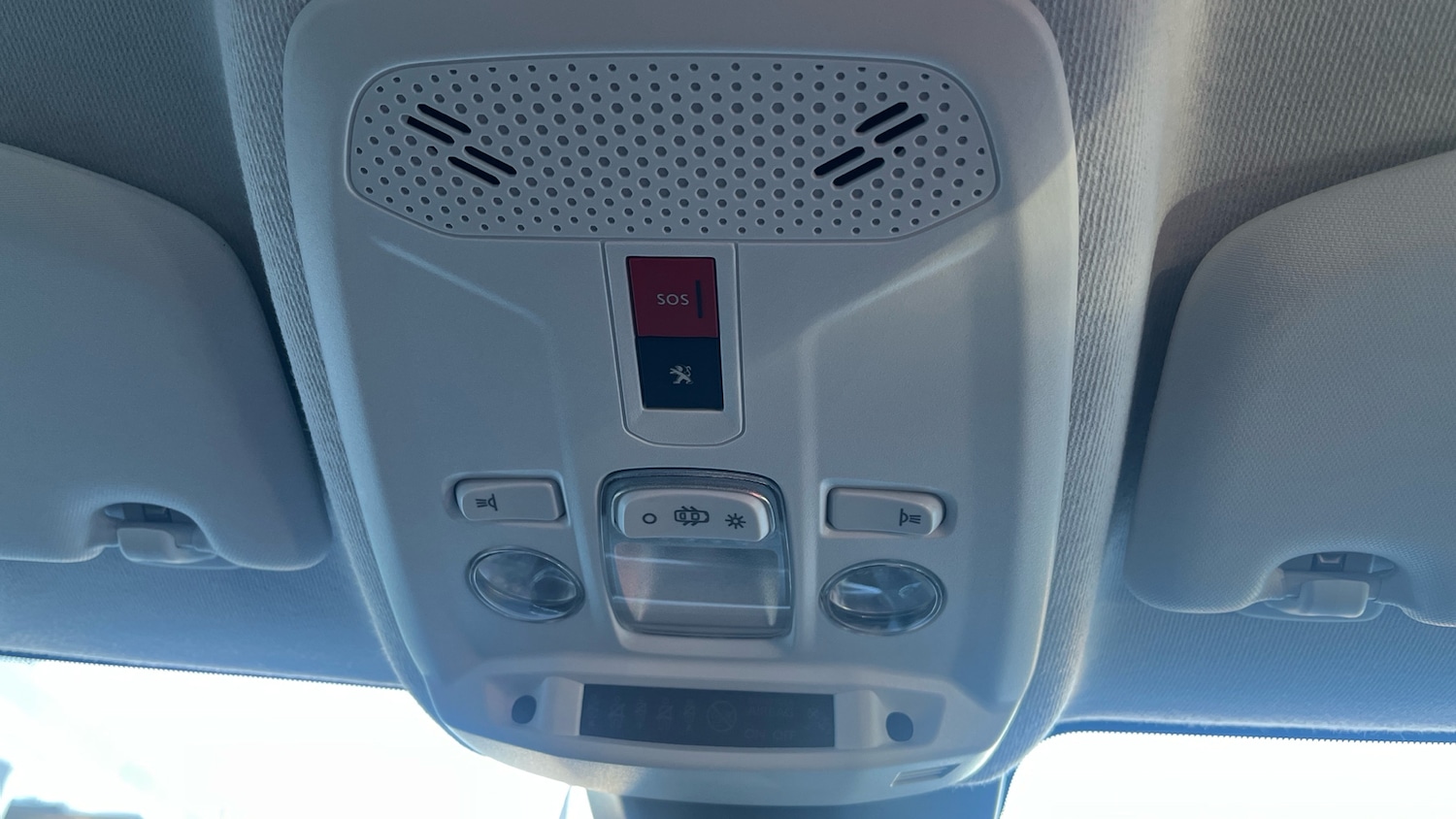 Used Peugeot 208 2022 for sale - 77098814: Photo 39