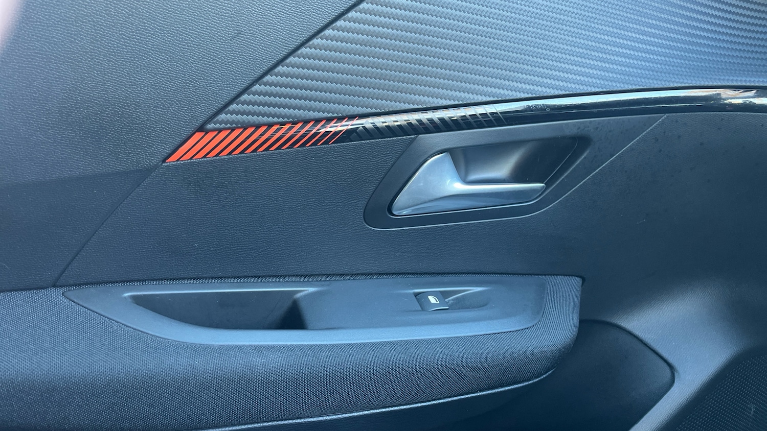 Used Peugeot 208 2022 for sale - 77098814: Photo 41