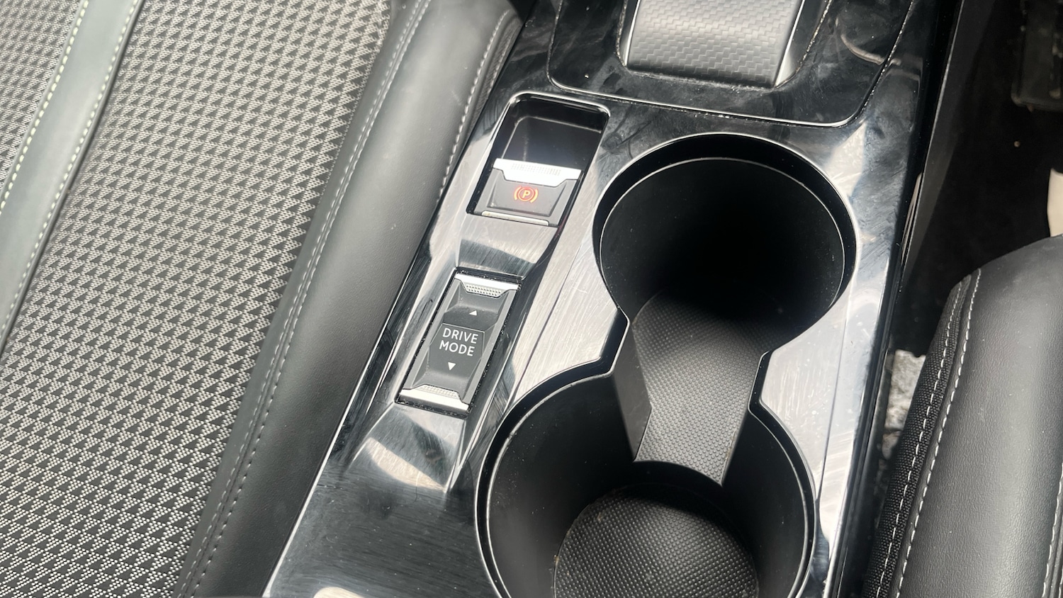 Used Peugeot 2008 2023 for sale - 77388270: Photo 21