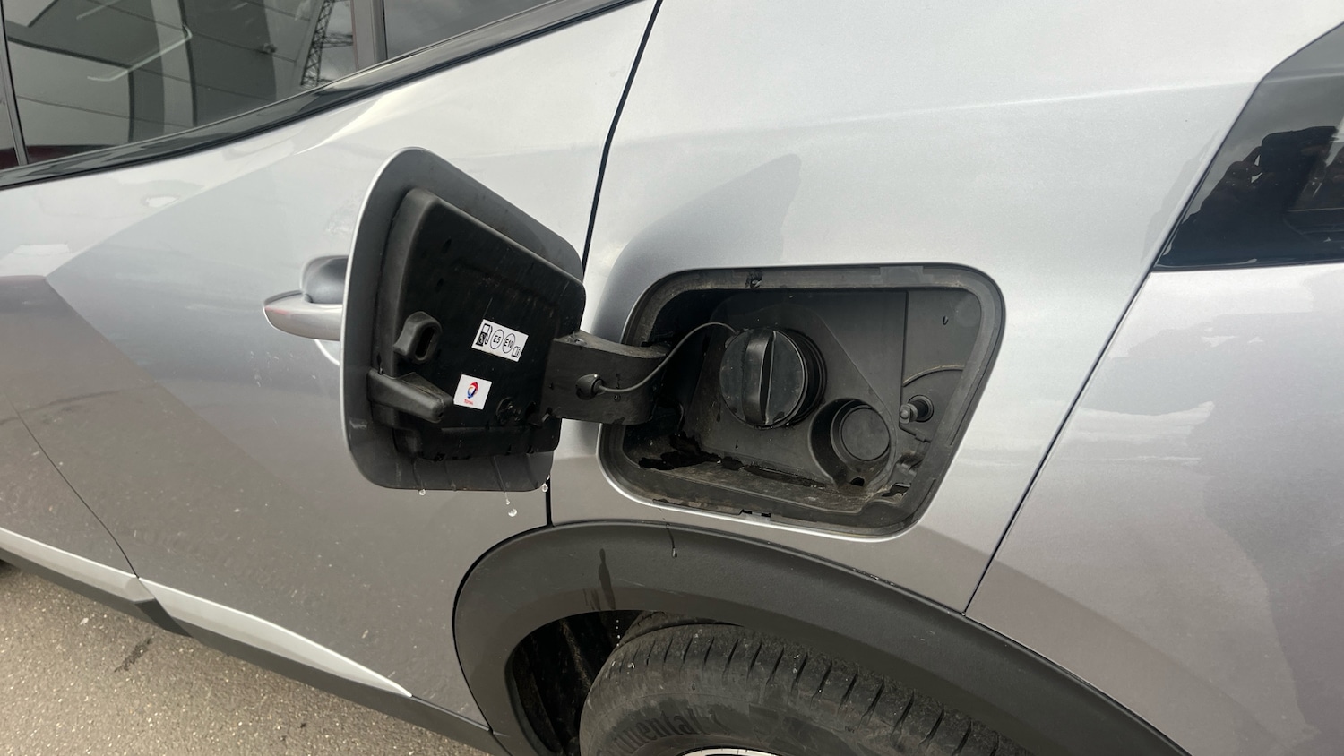 Used Peugeot 2008 2023 for sale - 77388270: Photo 48