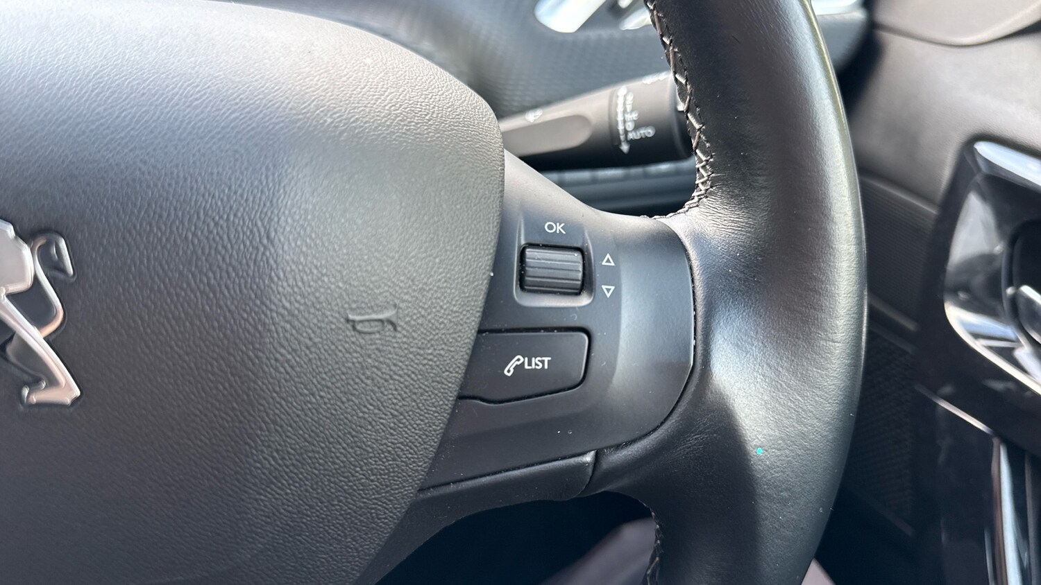 Used Peugeot 208 2019 for sale - 75966340: Photo 24