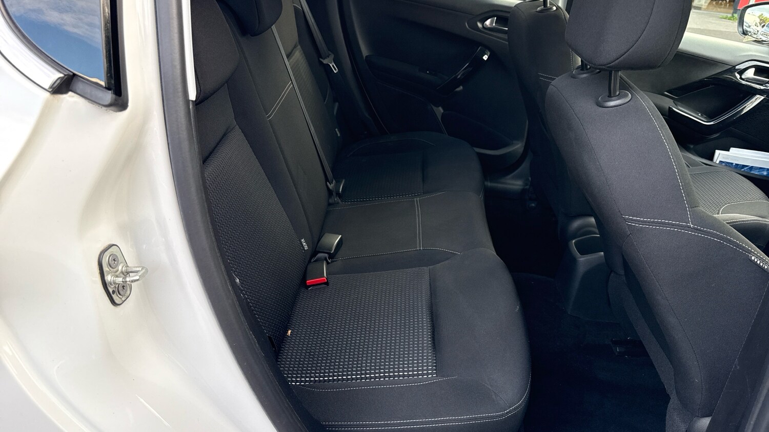 Used Peugeot 208 2019 for sale - 75966340: Photo 33