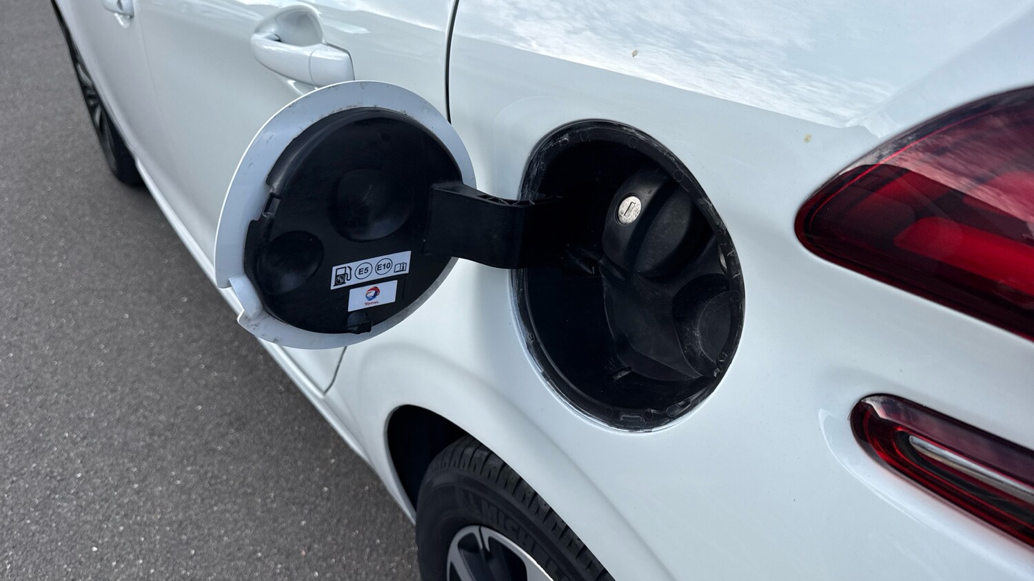 Used Peugeot 208 2019 for sale - 75966340: Photo 49