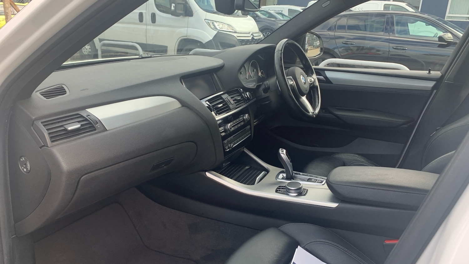 Used BMW X4 2017 for sale - 76647097: Photo 12