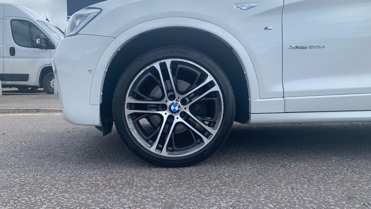 Used BMW X4 2017 for sale - 76647097: Photo 14