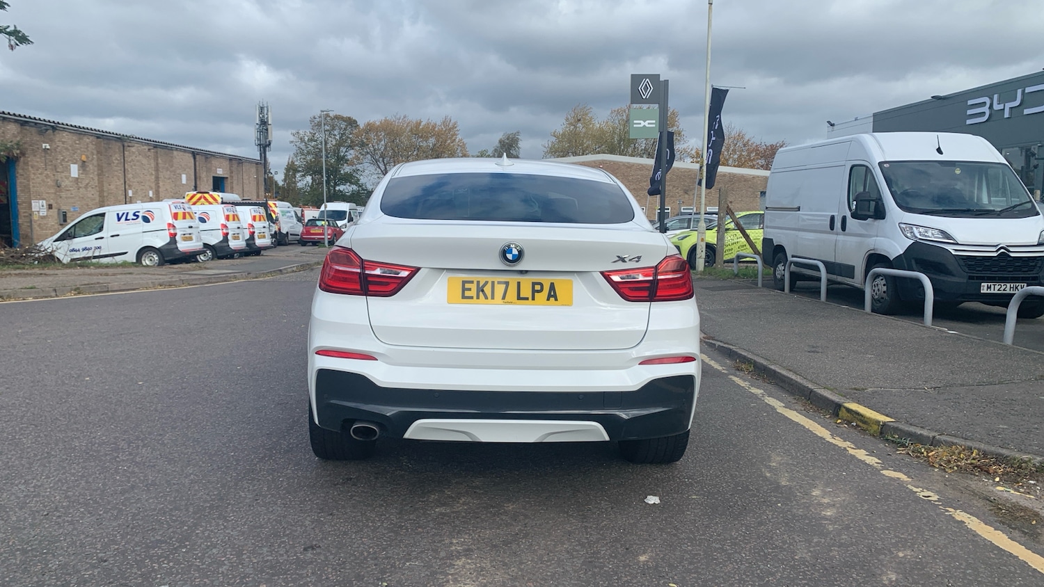 Used BMW X4 2017 for sale - 76647097: Photo 9