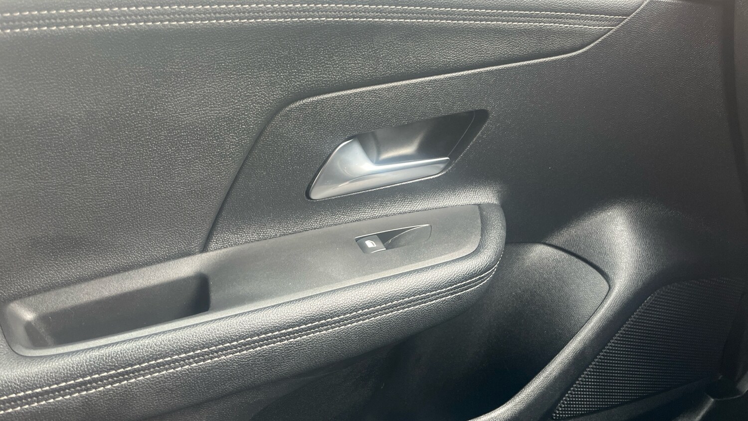 Used Vauxhall Mokka Electric 2024 for sale - 77551334: Photo 41