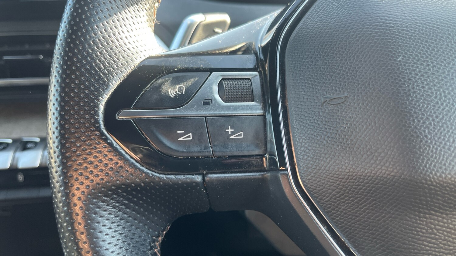 Used Peugeot 5008 2021 for sale - 77613554: Photo 23