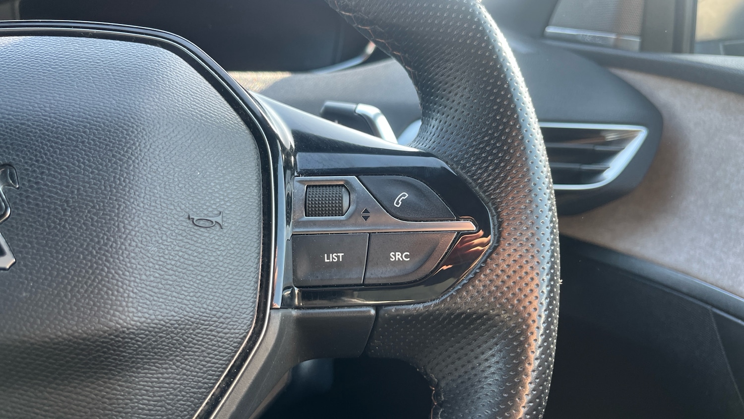 Used Peugeot 5008 2021 for sale - 77613554: Photo 24