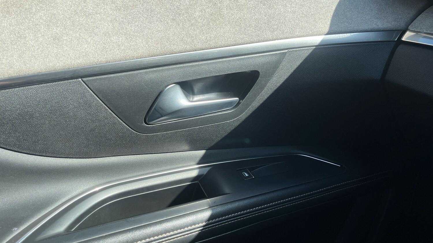 Used Peugeot 5008 2021 for sale - 77613554: Photo 41