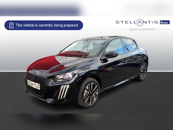 Peugeot - 208