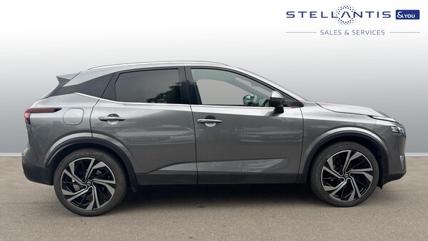 Used Nissan Qashqai 2021 for sale - 76154032: Photo 2