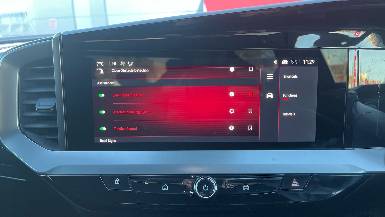 Used Vauxhall Mokka Electric 2025 for sale - 76927448: Photo 30