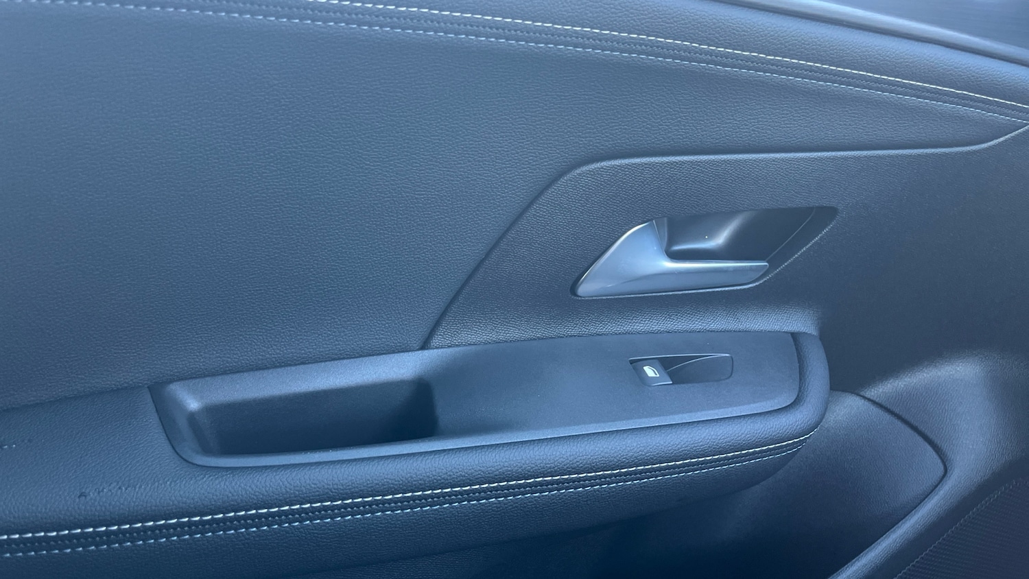 Used Vauxhall Mokka Electric 2025 for sale - 76927448: Photo 40