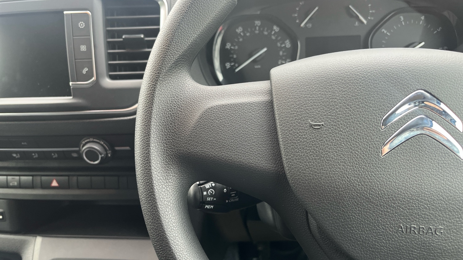 Used Citroen Dispatch 2023 for sale - 76586407: Photo 23