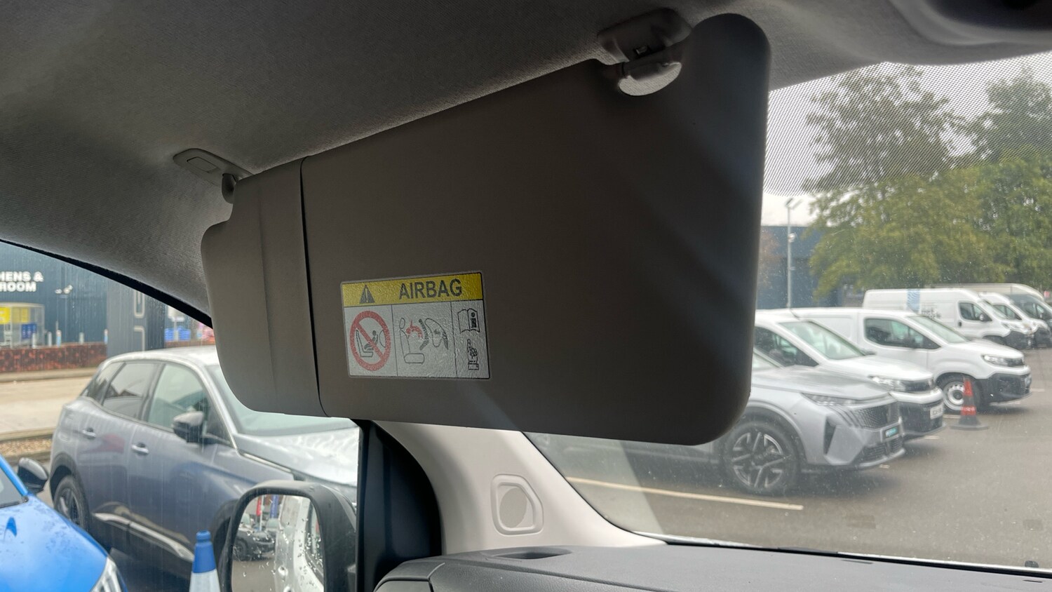 Used Citroen Dispatch 2023 for sale - 76586407: Photo 36