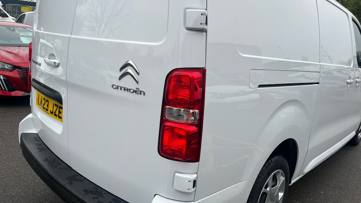 Used Citroen Dispatch 2023 for sale - 76586407: Photo 45