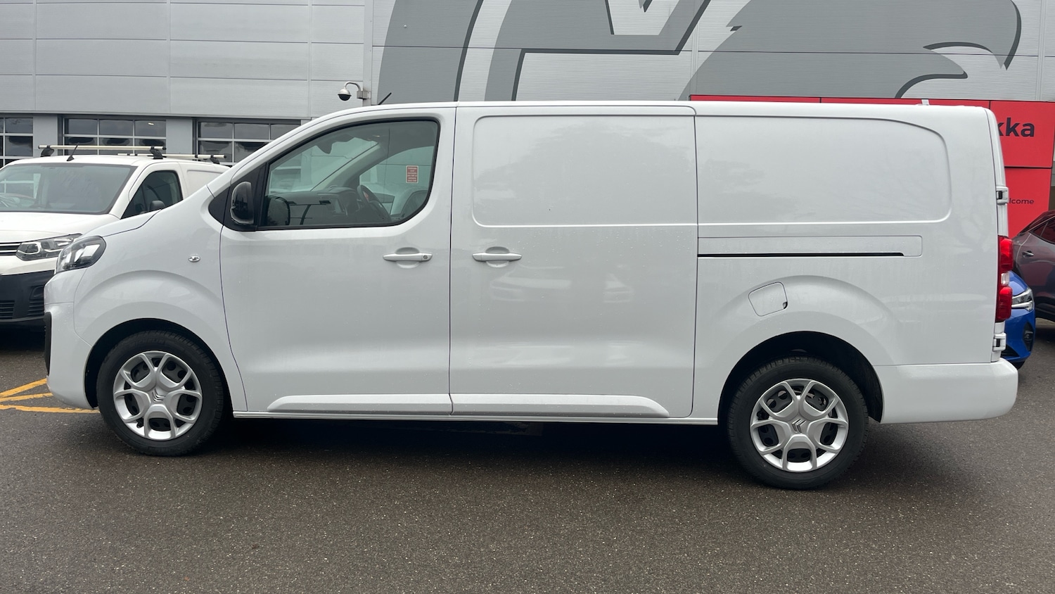 Used Citroen Dispatch 2023 for sale - 76586407: Photo 6