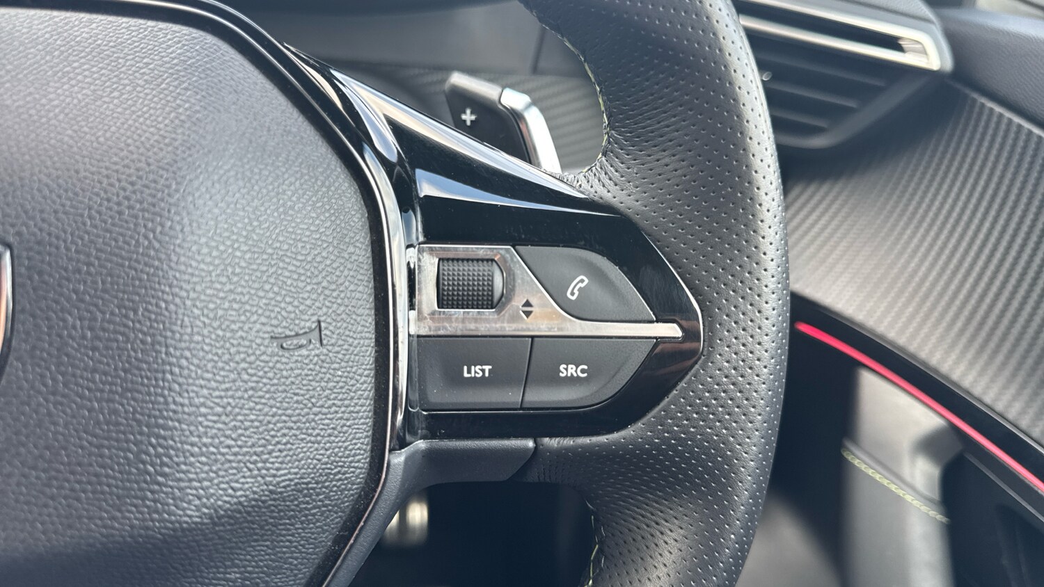 Used Peugeot 2008 2024 for sale - 76043885: Photo 24