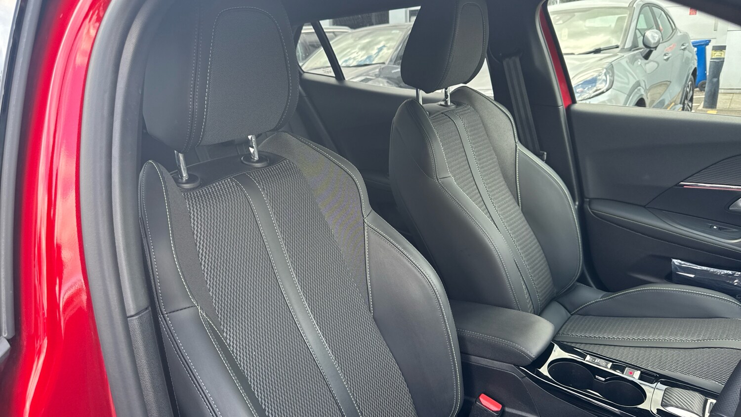 Used Peugeot 2008 2024 for sale - 76043885: Photo 36