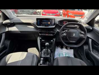 Used Peugeot 2008 2022 for sale - 74680990: Photo