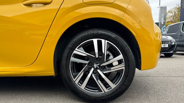 Used Peugeot 208 2023 for sale - 76228686: Photo 14