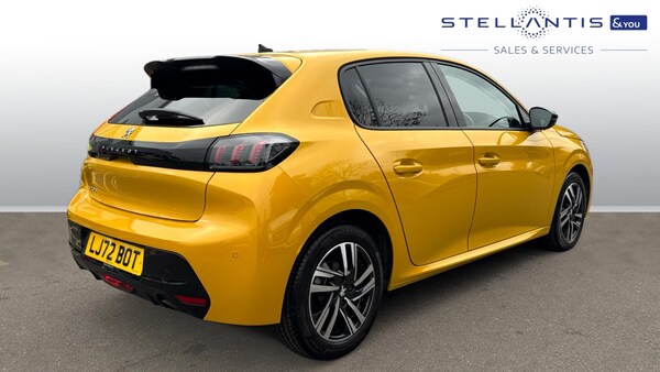 Used Peugeot 208 2023 for sale - 76228686: Photo 3
