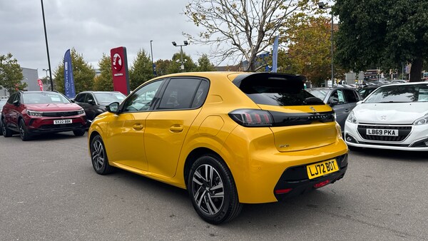 Used Peugeot 208 2023 for sale - 76228686: Photo 5