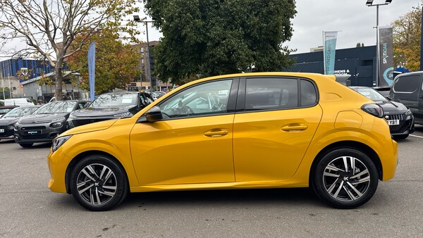 Used Peugeot 208 2023 for sale - 76228686: Photo 6