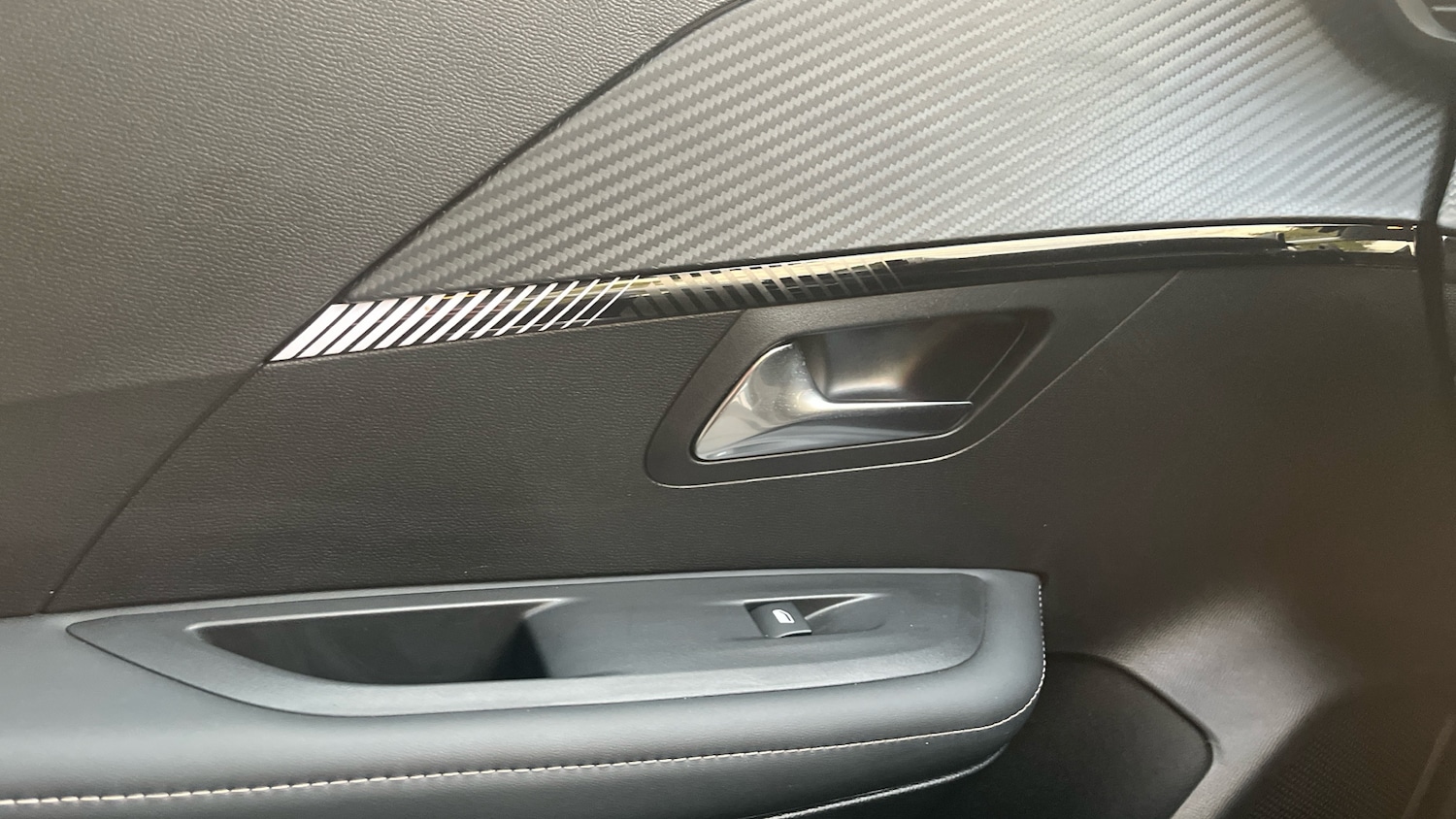 Used Peugeot 208 2024 for sale - 76787638: Photo 42