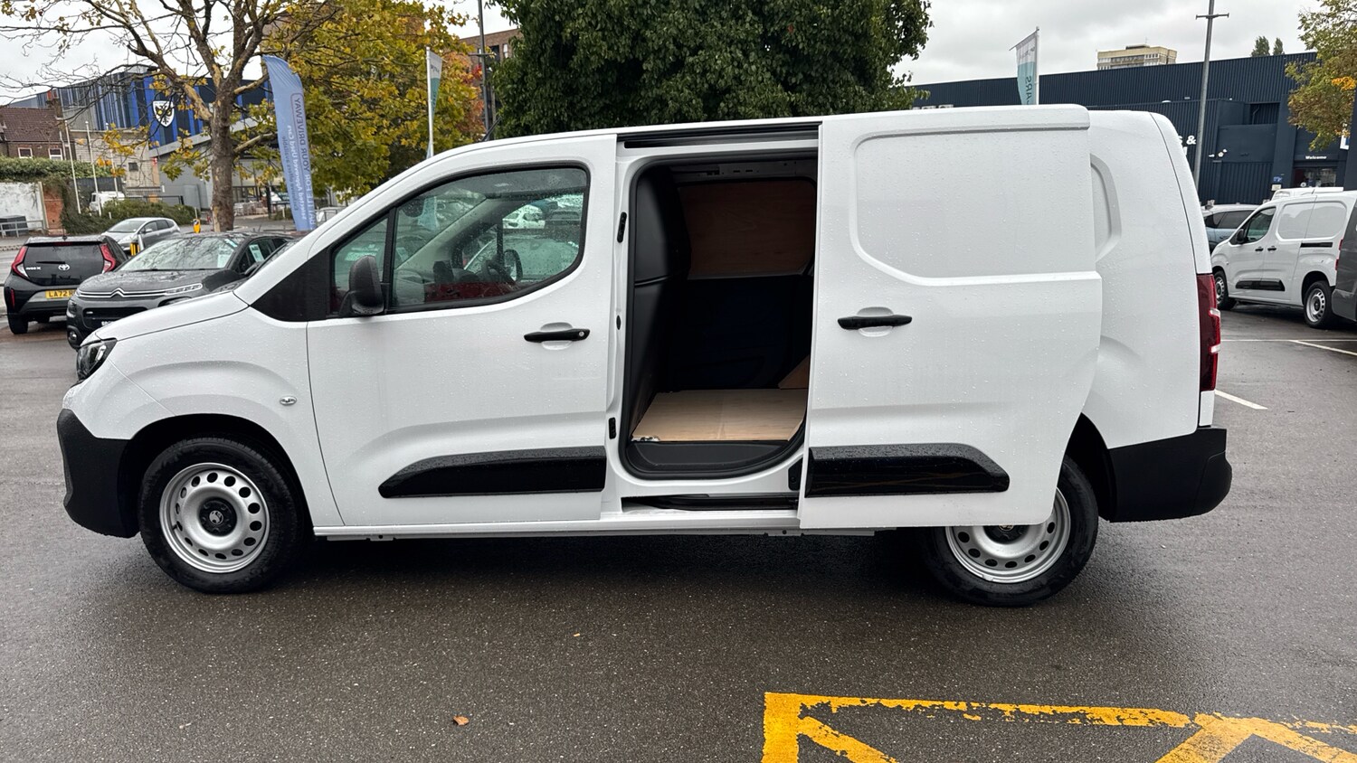 Used Vauxhall Combo 2024 for sale - 76043888: Photo 37