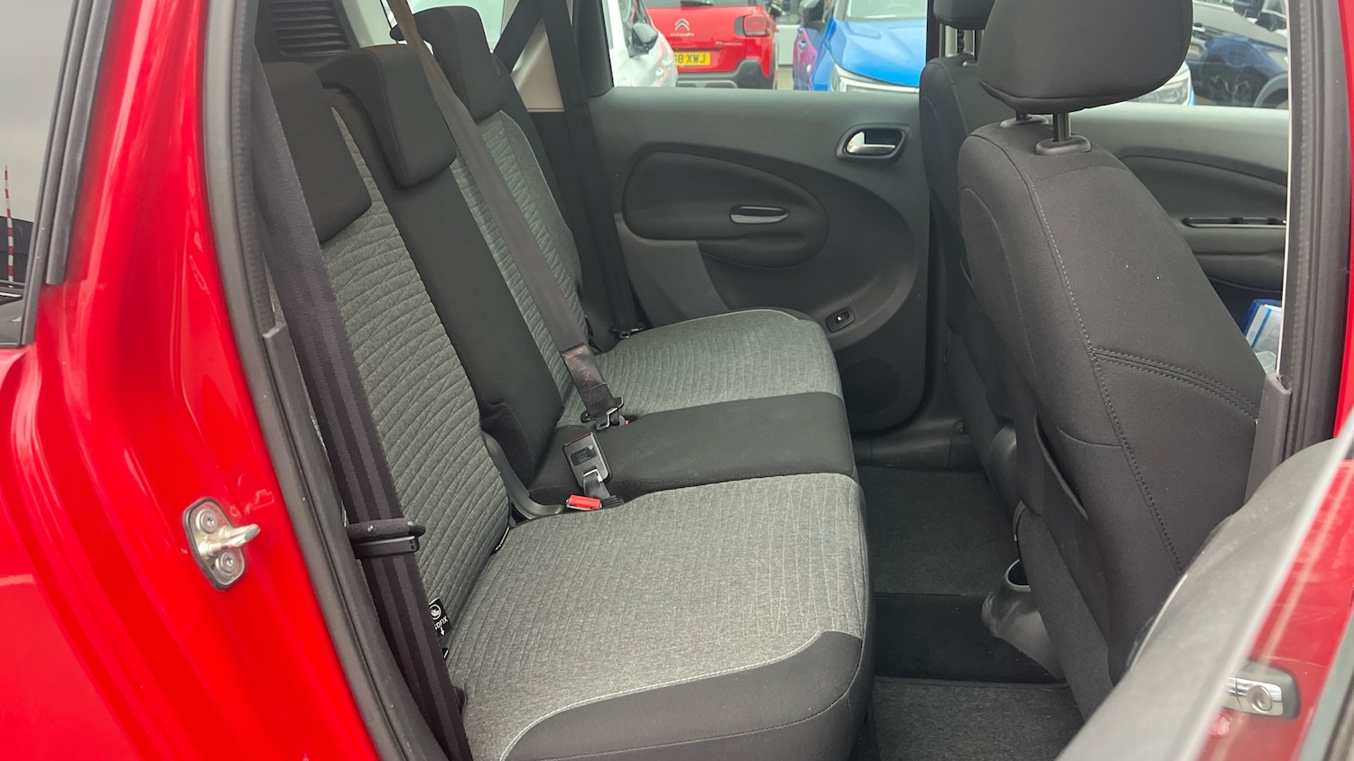 Used Citroen C3 Picasso 2017 for sale - 76772555: Photo 34