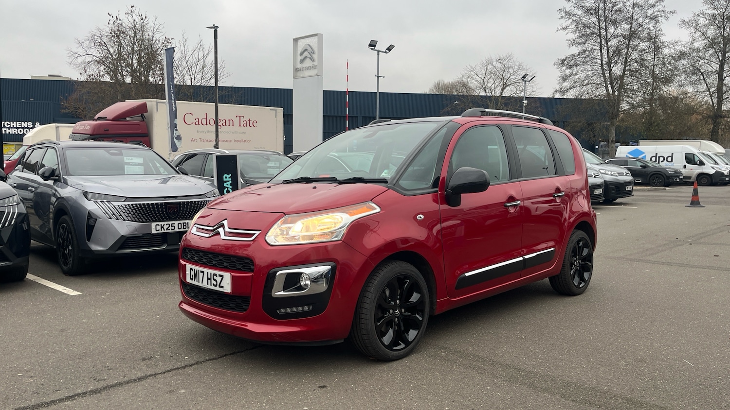 Used Citroen C3 Picasso 2017 for sale - 76772555: Photo 8