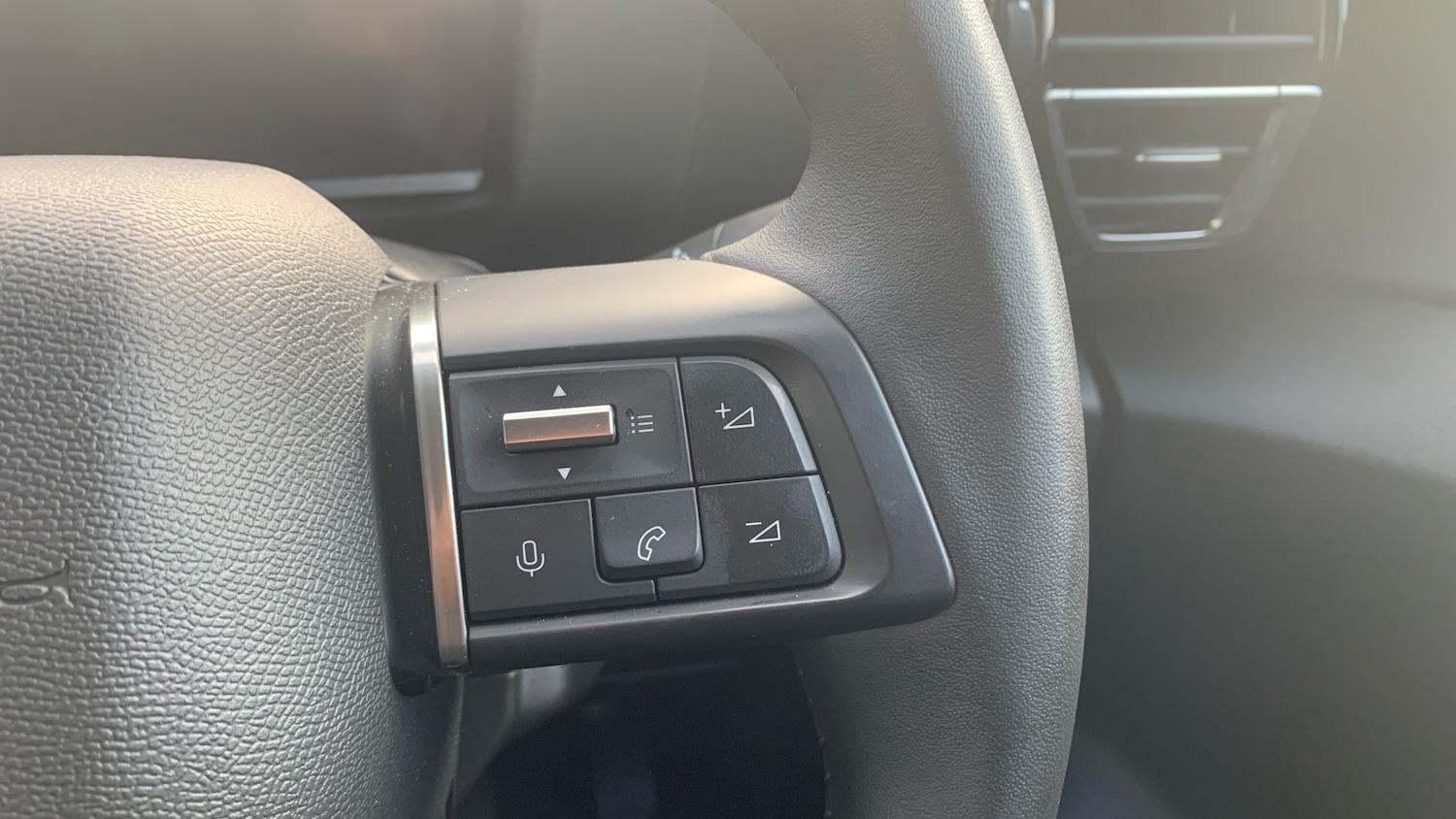 Used Citroen C4 2024 for sale - 76647072: Photo 24