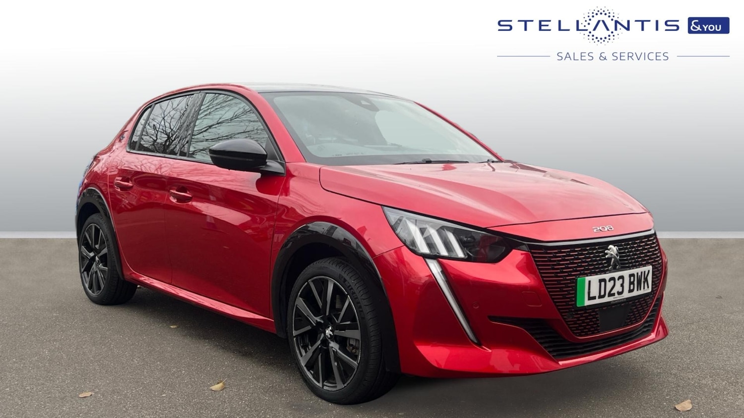 Used Peugeot 208 2023 for sale - 76927426: Photo 1