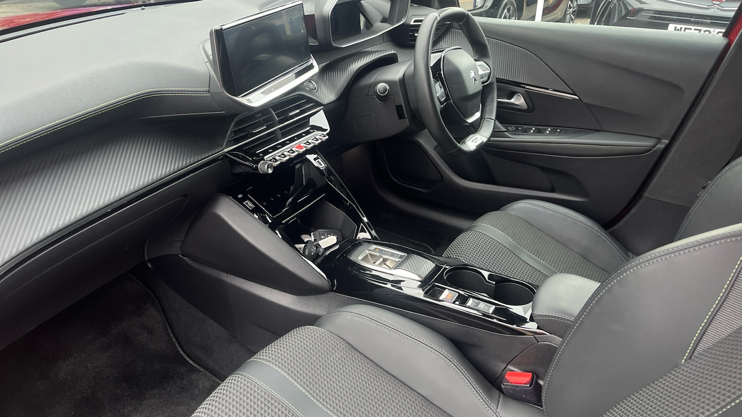 Used Peugeot 208 2023 for sale - 76927426: Photo 12