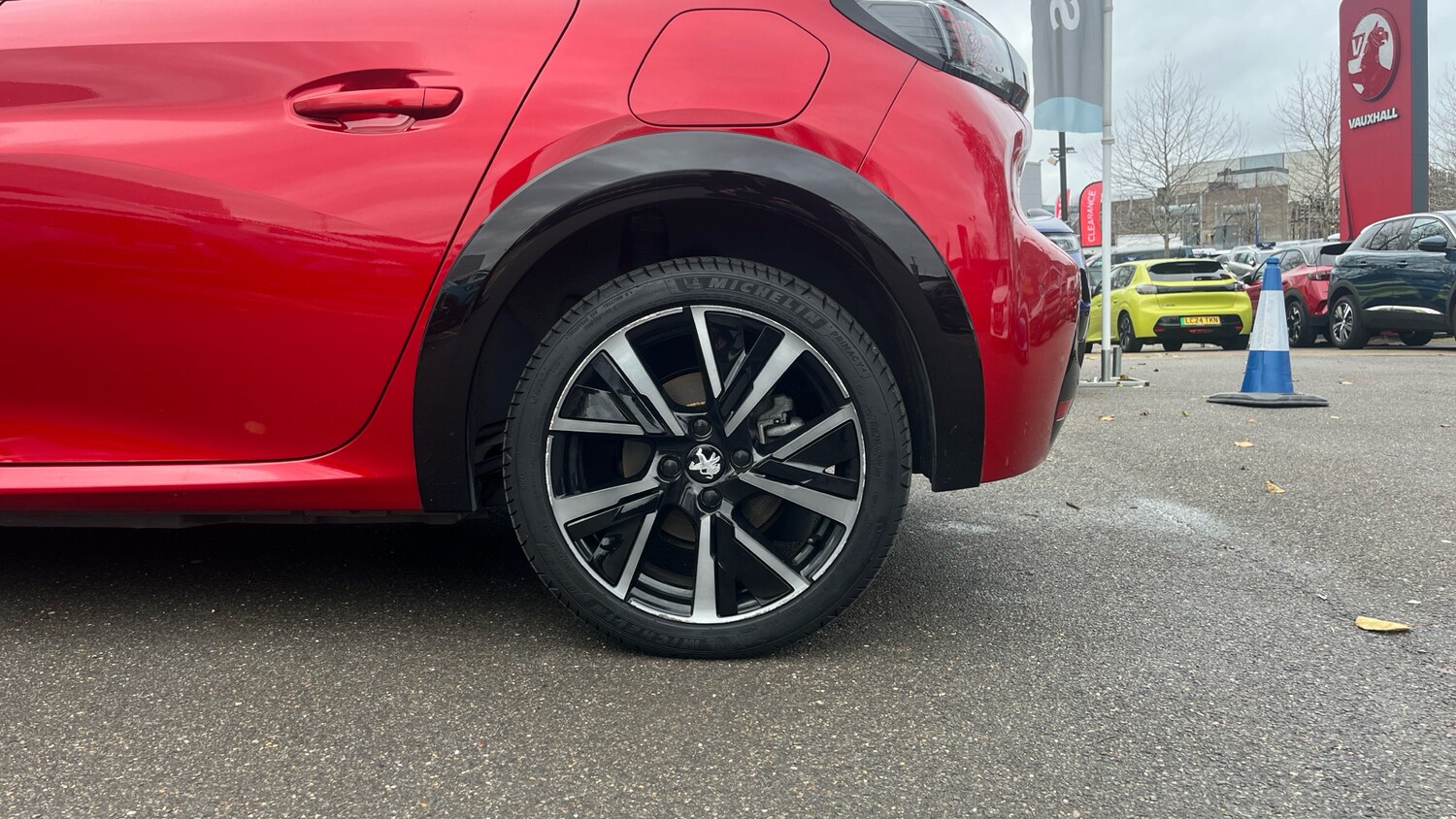 Used Peugeot 208 2023 for sale - 76927426: Photo 15