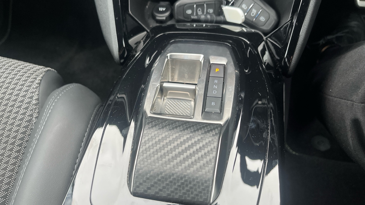 Used Peugeot 208 2023 for sale - 76927426: Photo 20