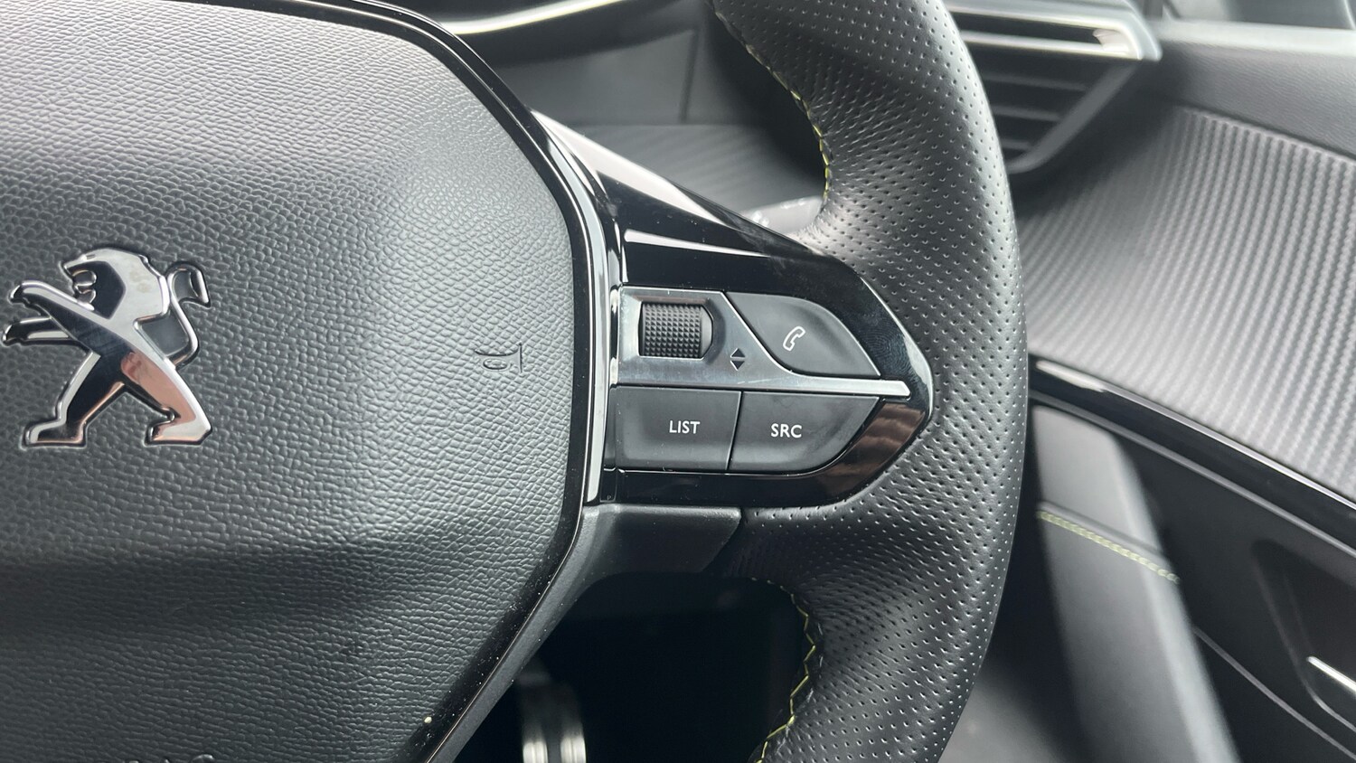 Used Peugeot 208 2023 for sale - 76927426: Photo 24