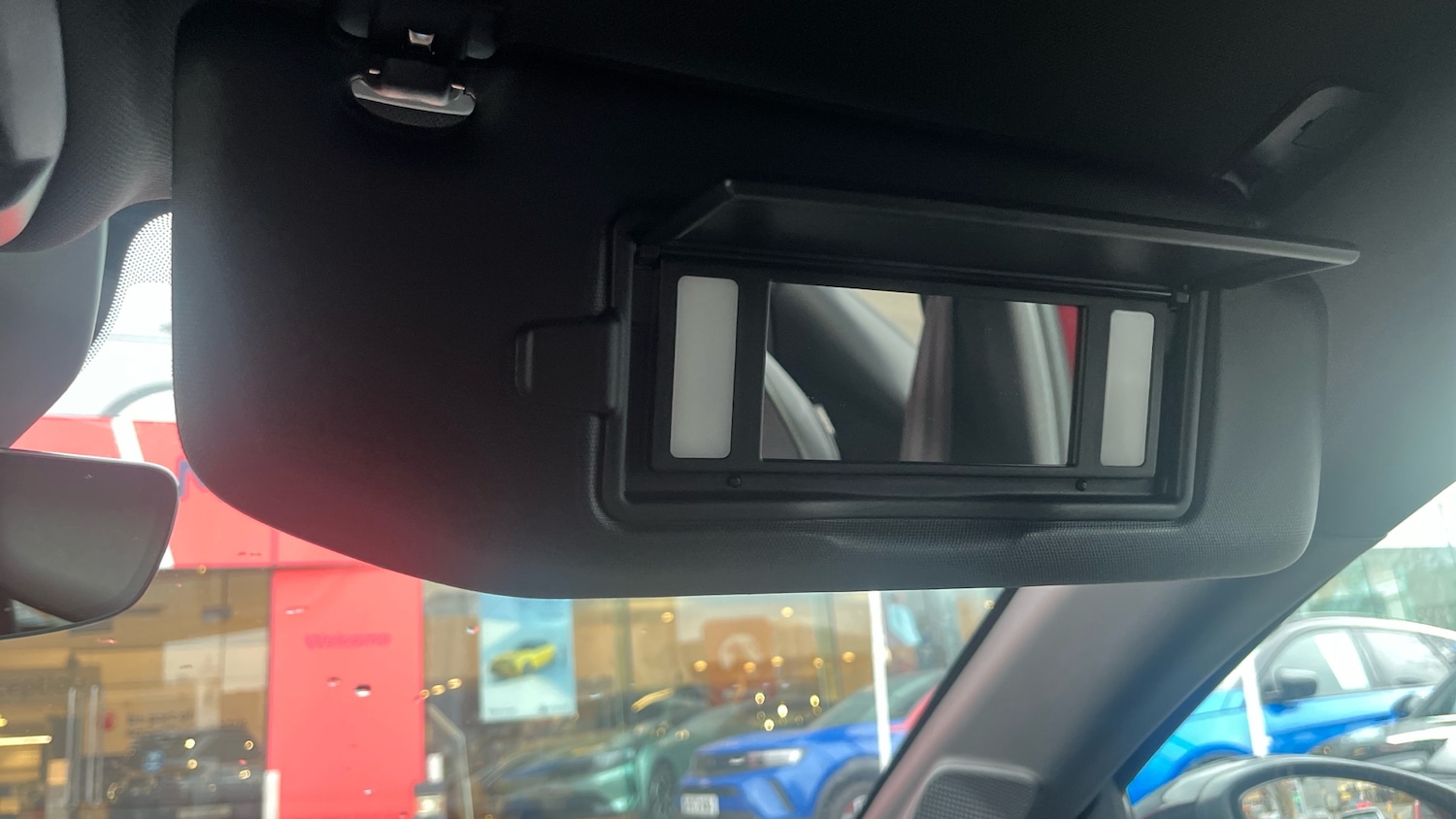 Used Peugeot 208 2023 for sale - 76927426: Photo 38