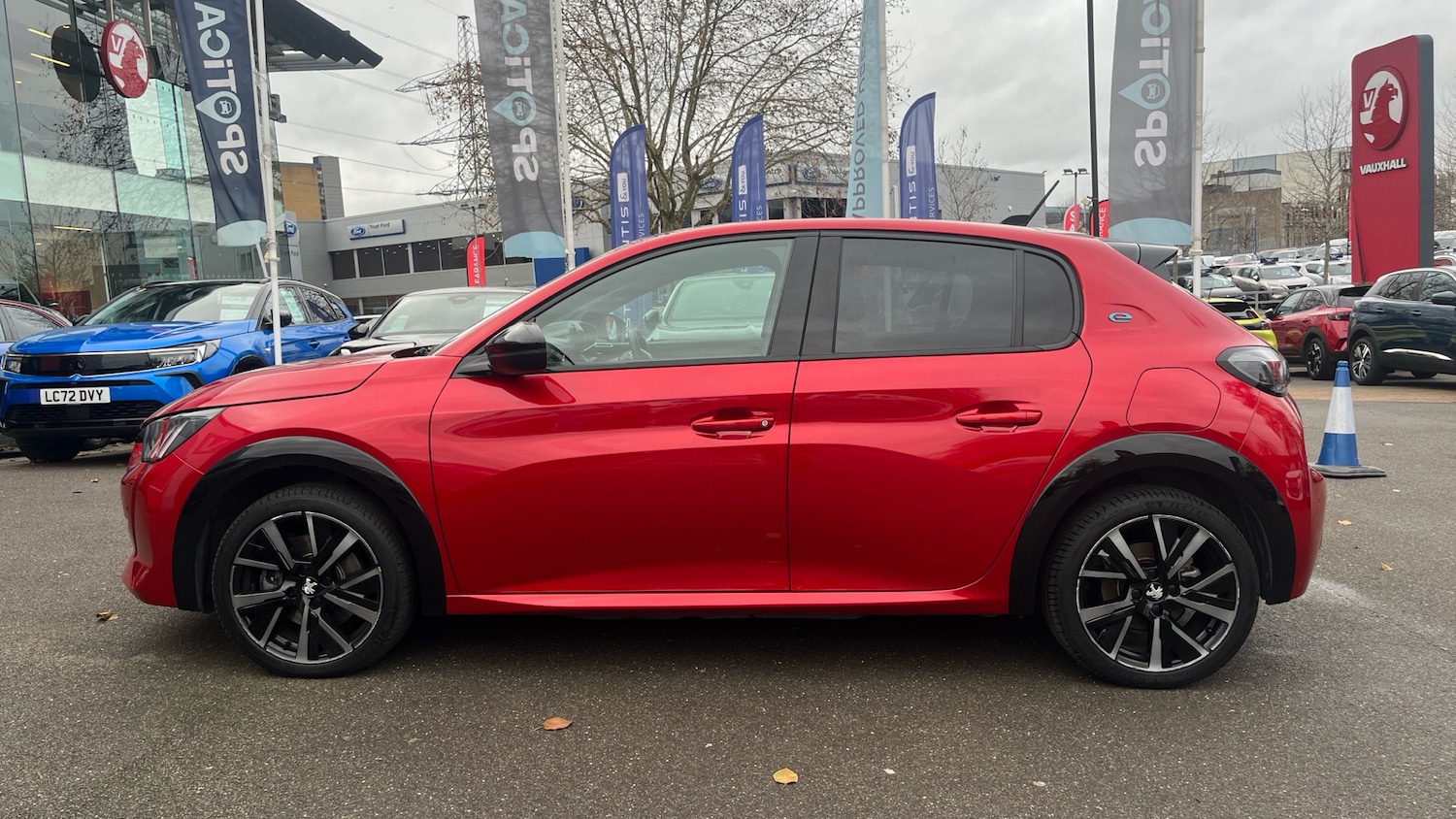 Used Peugeot 208 2023 for sale - 76927426: Photo 6