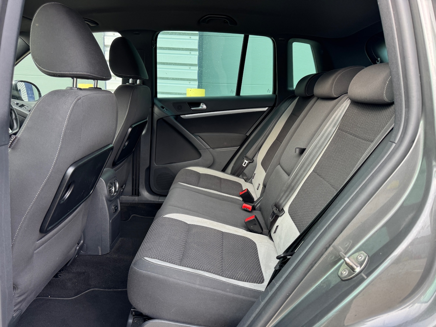 Used Volkswagen Tiguan 2015 for sale - 76859573: Photo 17