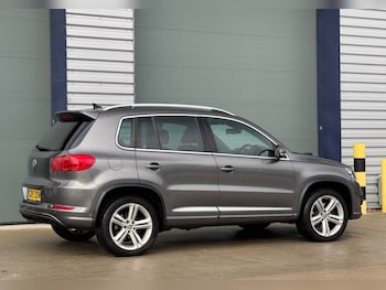 Used Volkswagen Tiguan 2015 for sale - 76859573: Photo