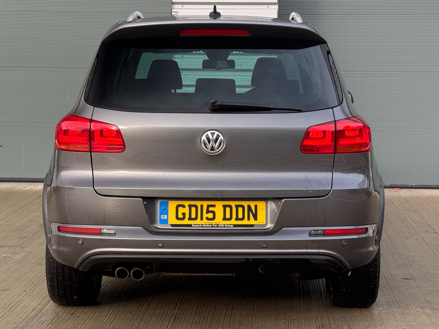 Used Volkswagen Tiguan 2015 for sale - 76859573: Photo 5