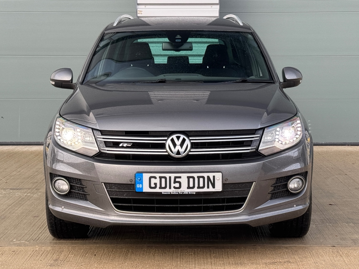 Used Volkswagen Tiguan 2015 for sale - 76859573: Photo 9