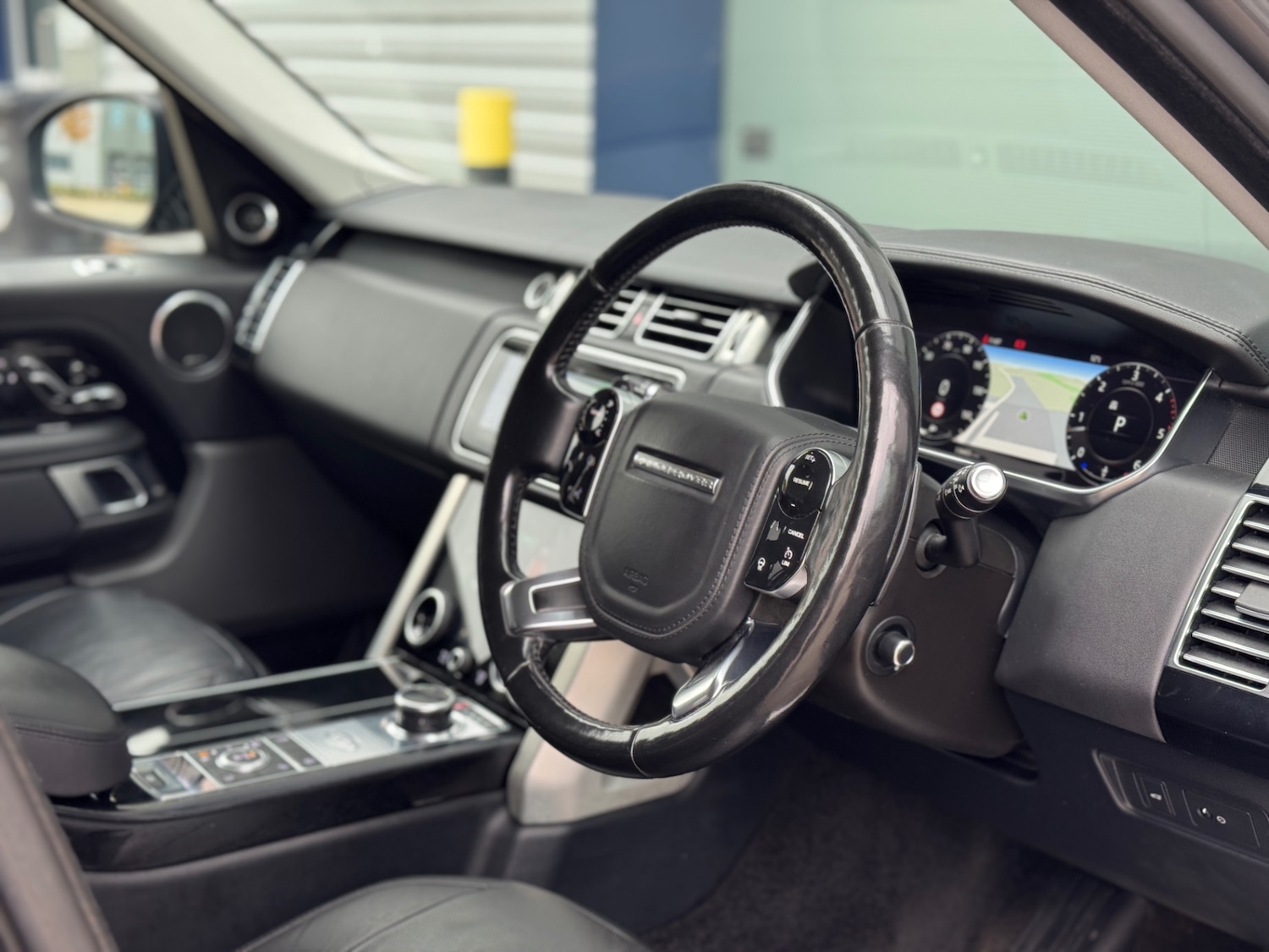 Used Land Rover Range Rover 2018 for sale - 76511198: Photo 12