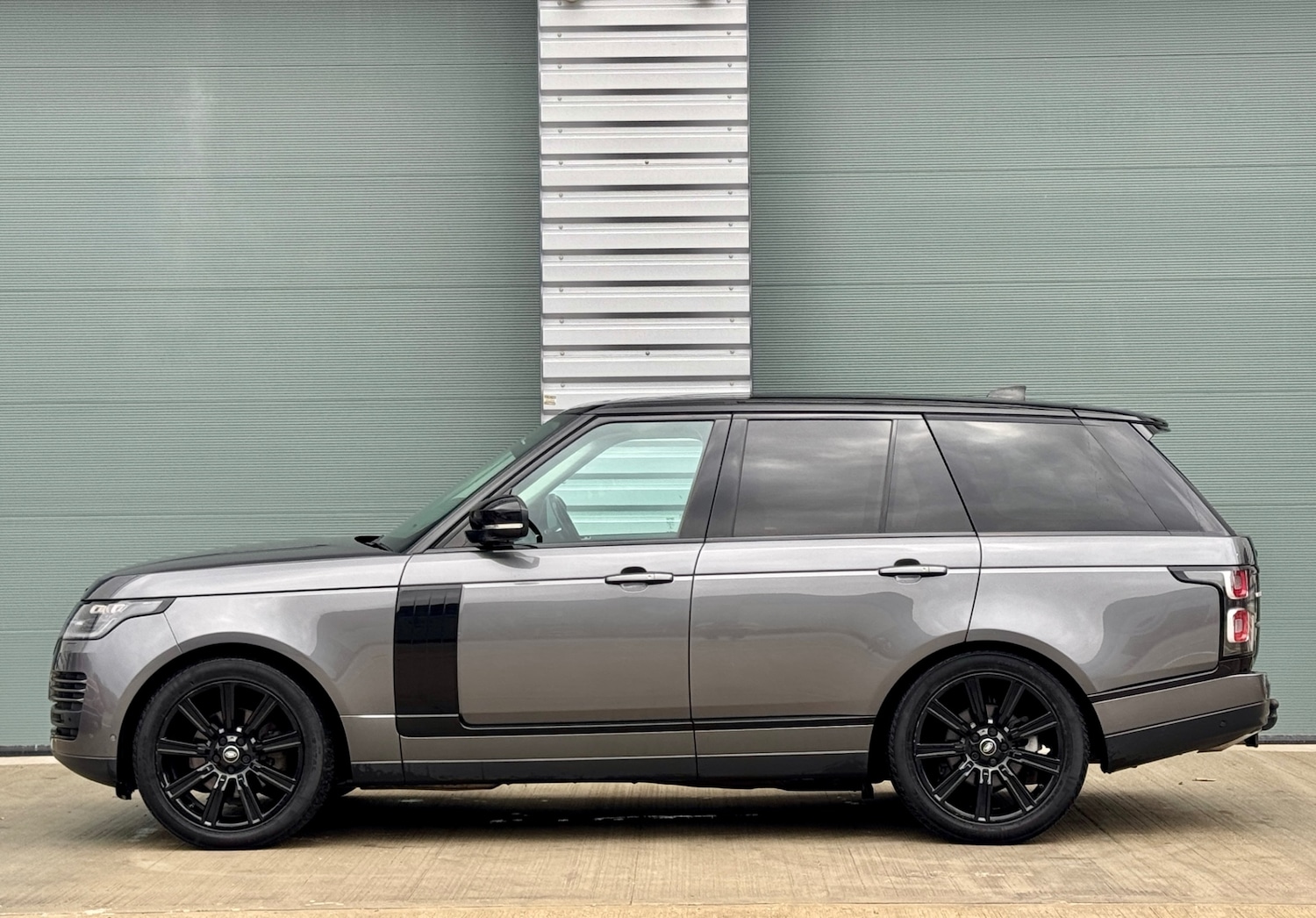 Used Land Rover Range Rover 2018 for sale - 76511198: Photo 8