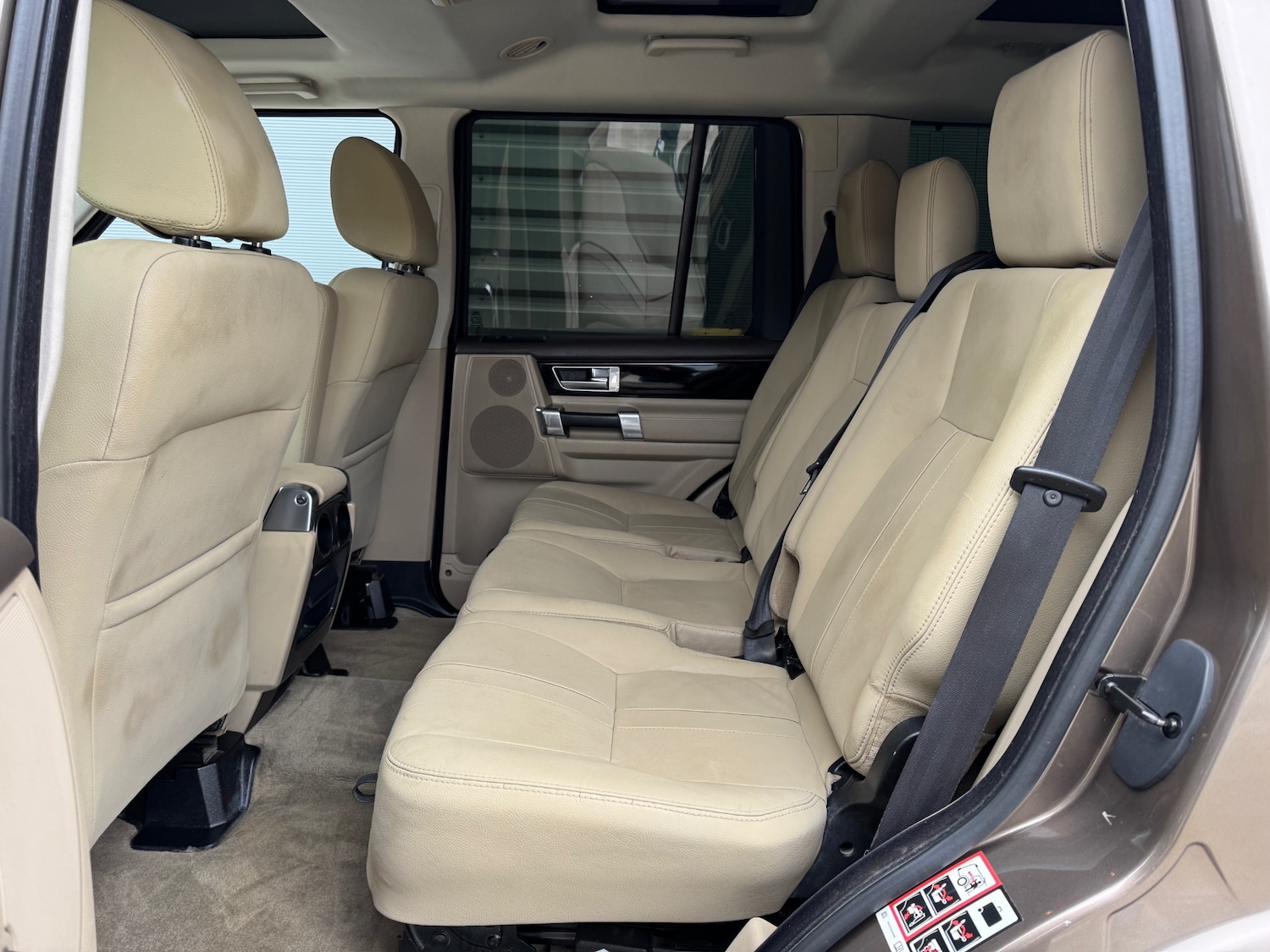 Used Land Rover Discovery 2025 for sale - 77379513: Photo 15