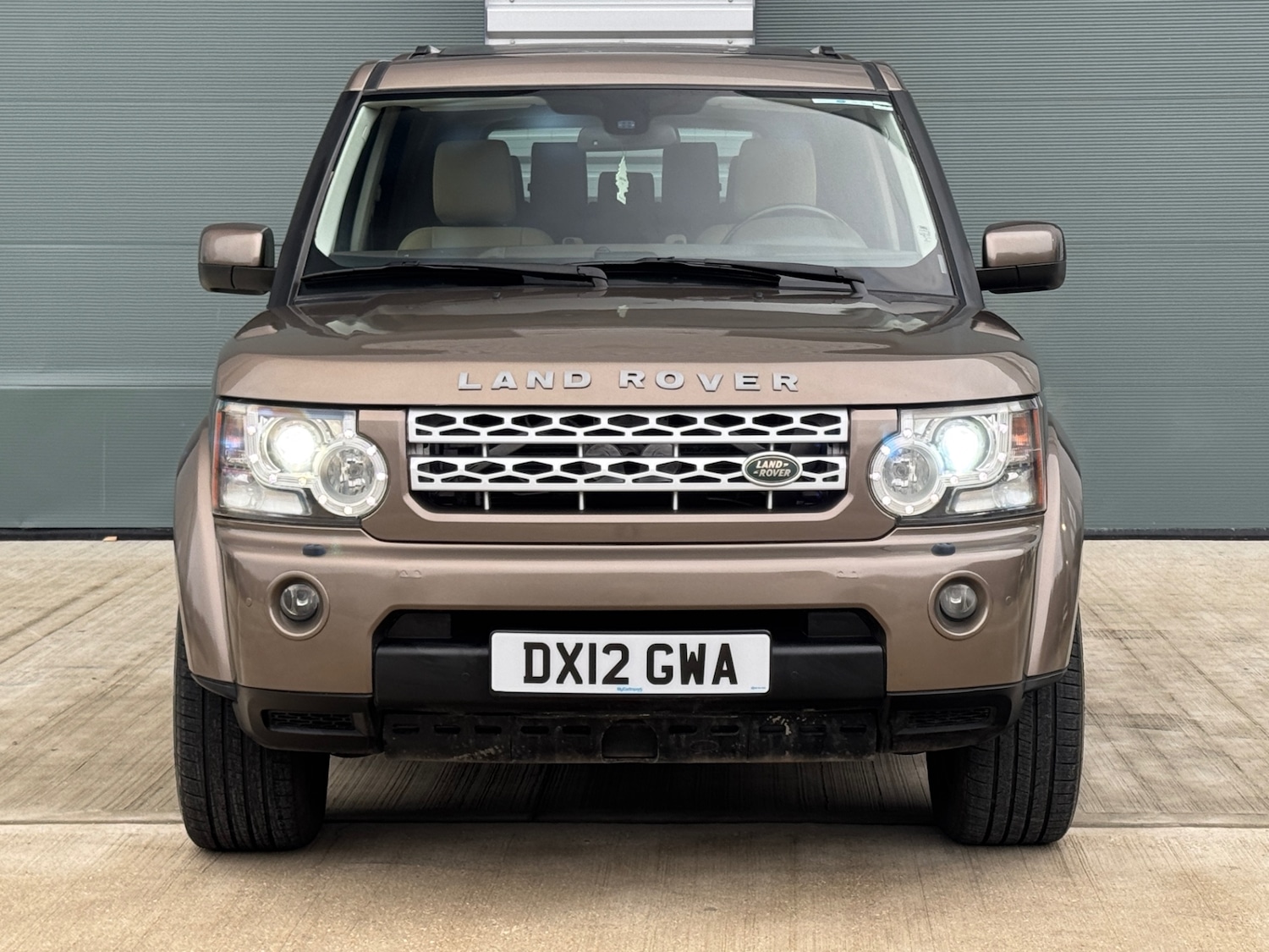Used Land Rover Discovery 2025 for sale - 77379513: Photo 6