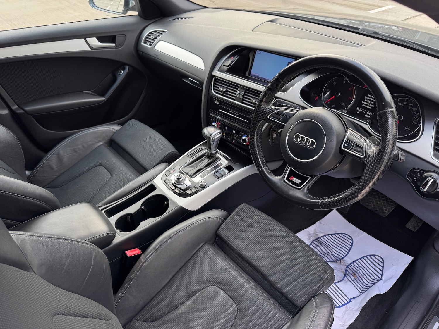 Used Audi A4 2013 for sale - 76987070: Photo 12